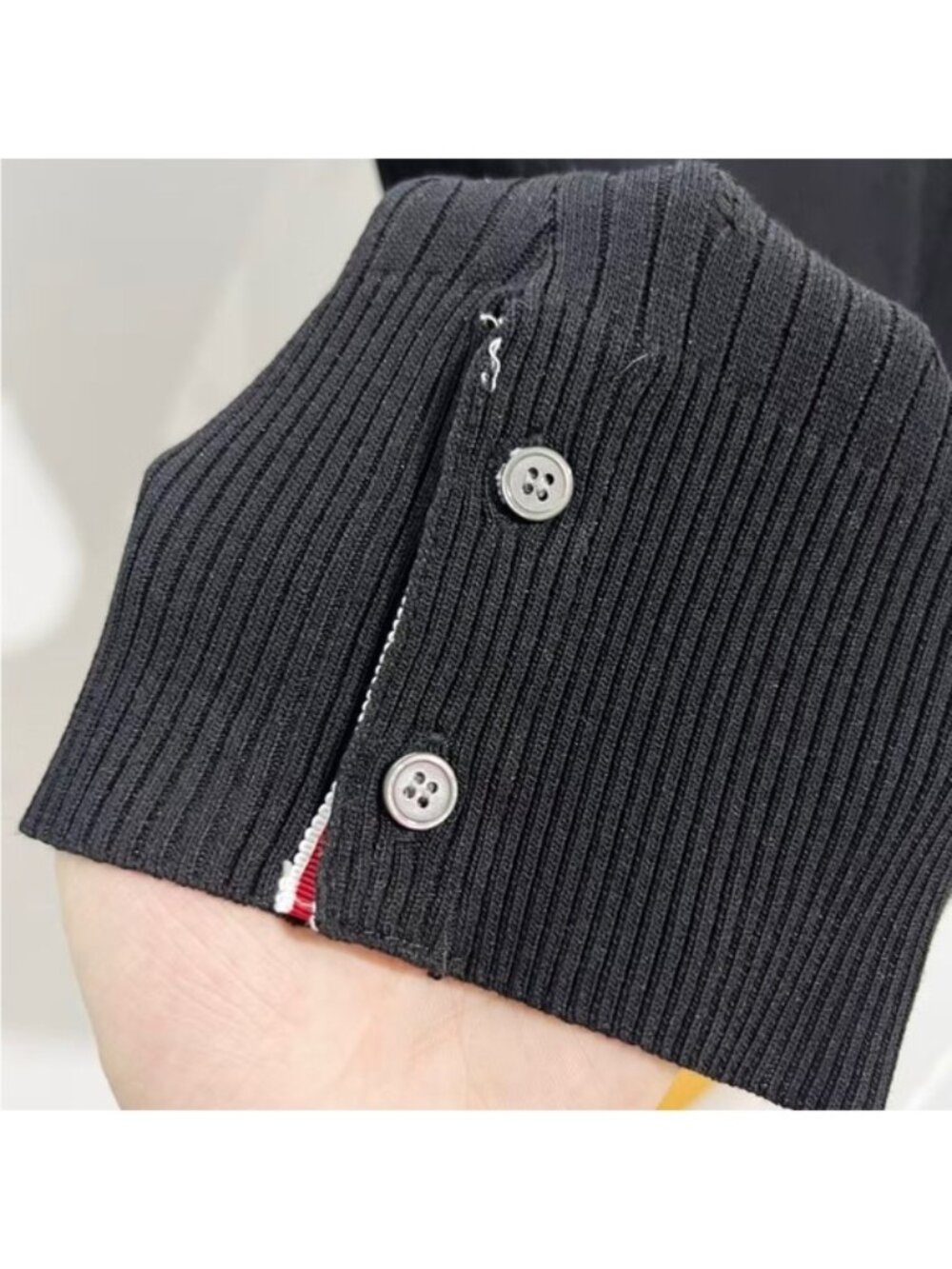 THOM BROWNE Four-Stripe Summer Knit Sweater for Men, Crew Neck, Short Sleeve - Picture 5 of 7